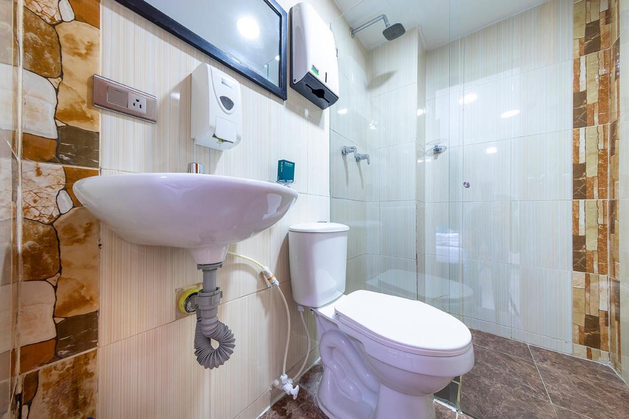 Hotel Ayenda Palo Alto メデジン エクステリア 写真